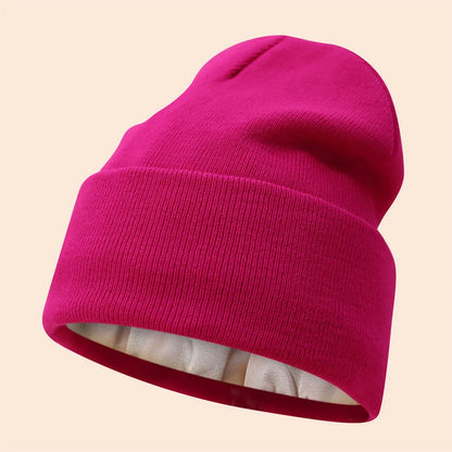 Mit Satin gefütterte Mütze - Gestrickt für den Winter