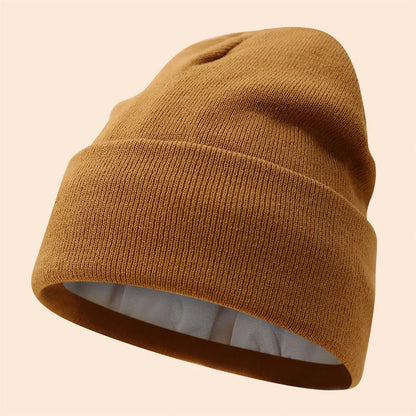 Mit Satin gefütterte Mütze - Gestrickt für den Winter